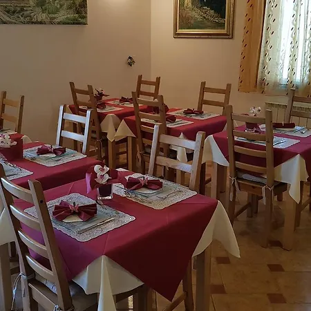 Ai Due Pozzi * Framura